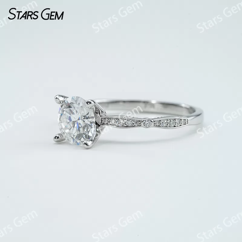 7.5mm Round Brilliant Cut Moissanite S925 Sterling Silver Pave Engagement Ring
