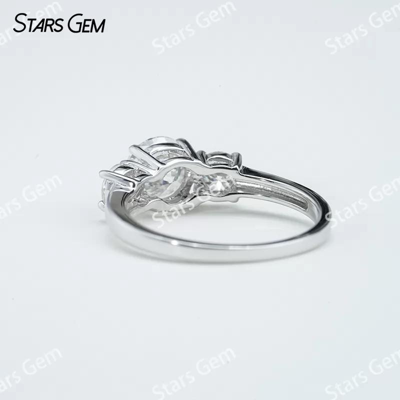 6.5mm Round Brilliant Cut Moissanite S925 Sterling Silver Three Stone Engagement Ring