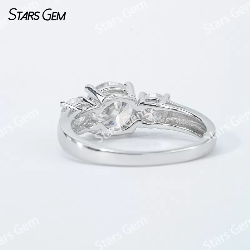 6.5mm Round Brilliant Cut Moissanite S925 Sterling Silver Three Stone Engagement Ring