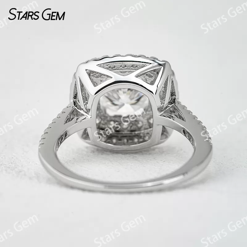 6.5×6.5mm Cushion Cut Moissanite S925 Sterling Silver Halo Engagement Ring