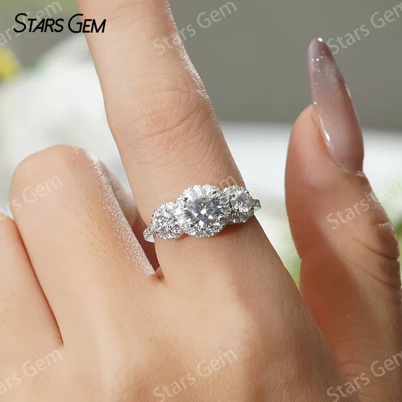 6mm Round Brilliant Cut Moissanite S925 Sterling Silver Halo Engagement Ring