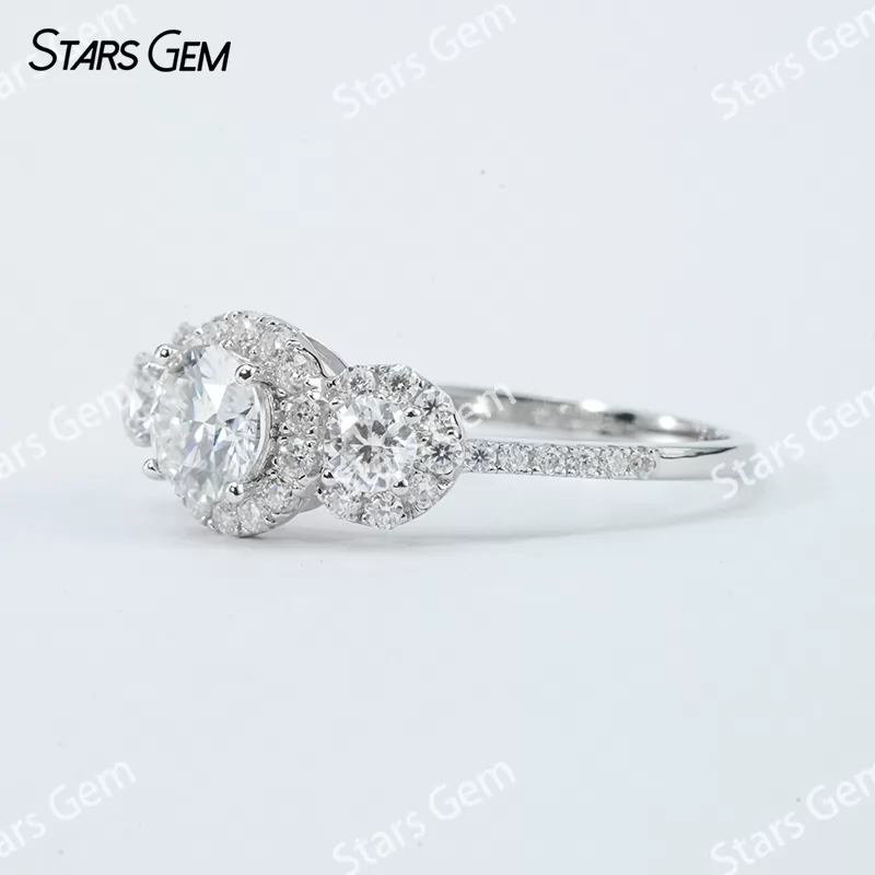 6mm Round Brilliant Cut Moissanite S925 Sterling Silver Halo Engagement Ring
