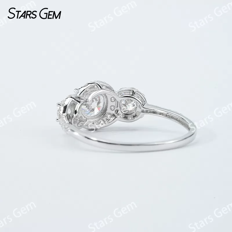 6mm Round Brilliant Cut Moissanite S925 Sterling Silver Halo Engagement Ring