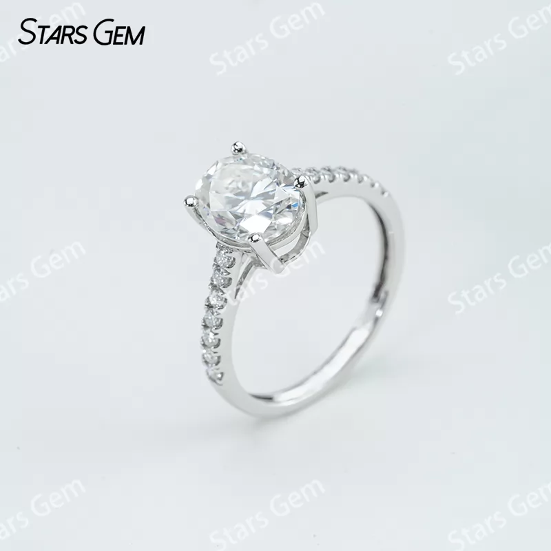 7.5×9.5mm Oval Cut Moissanite S925 Sterling Silver Pave Engagement Ring