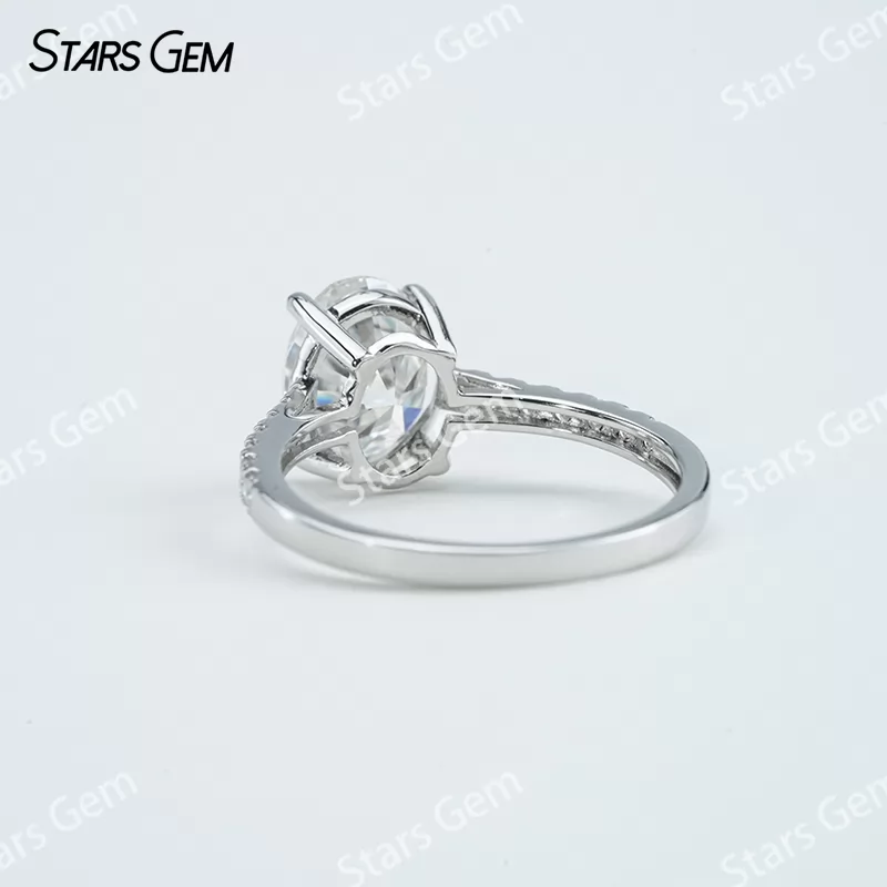 7.5×9.5mm Oval Cut Moissanite S925 Sterling Silver Pave Engagement Ring