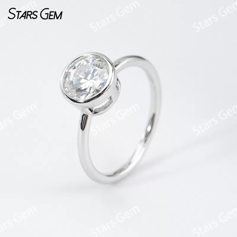 6.5mm & 8mm Round Brilliant Cut Moissanite S925 Sterling Silver Solitaire Engagement Ring