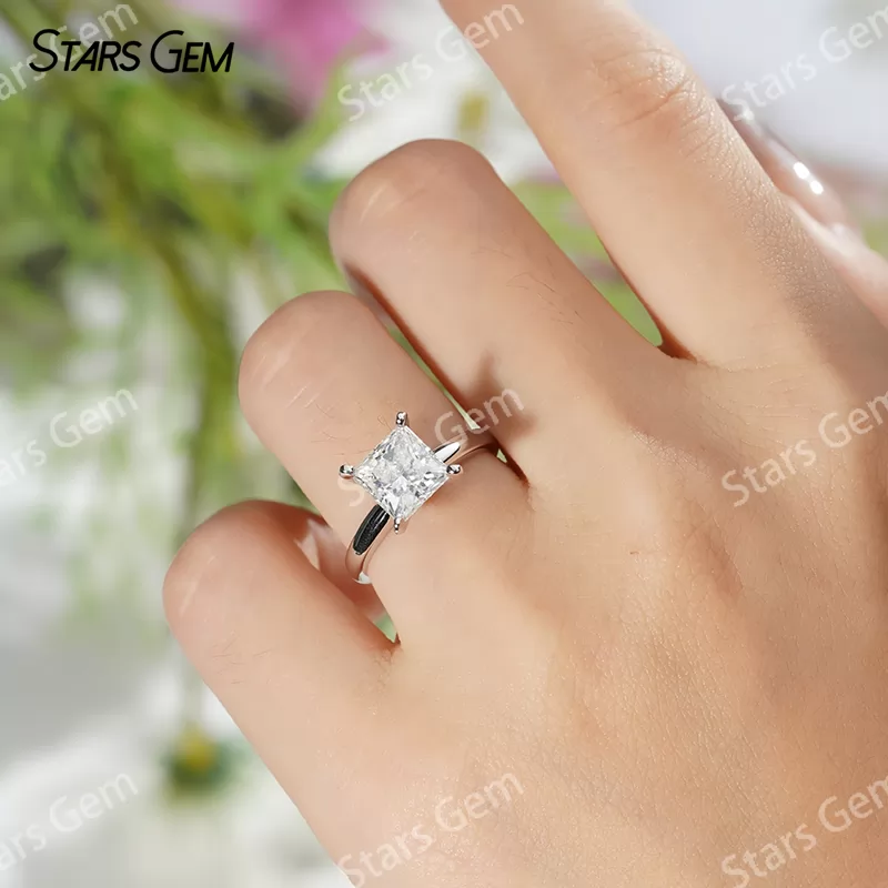 7×7mm Princess Cut Moissanite S925 Sterling Silver Solitaire Engagement Ring