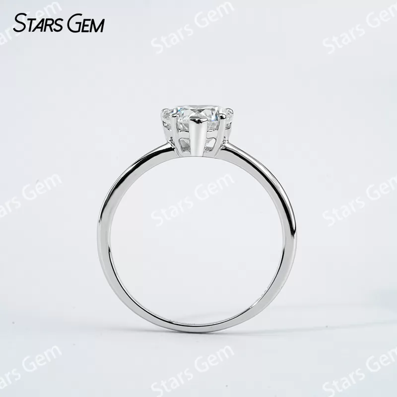 7×7mm Heart Cut Moissanite S925 Sterling Silver Solitaire Engagement Ring