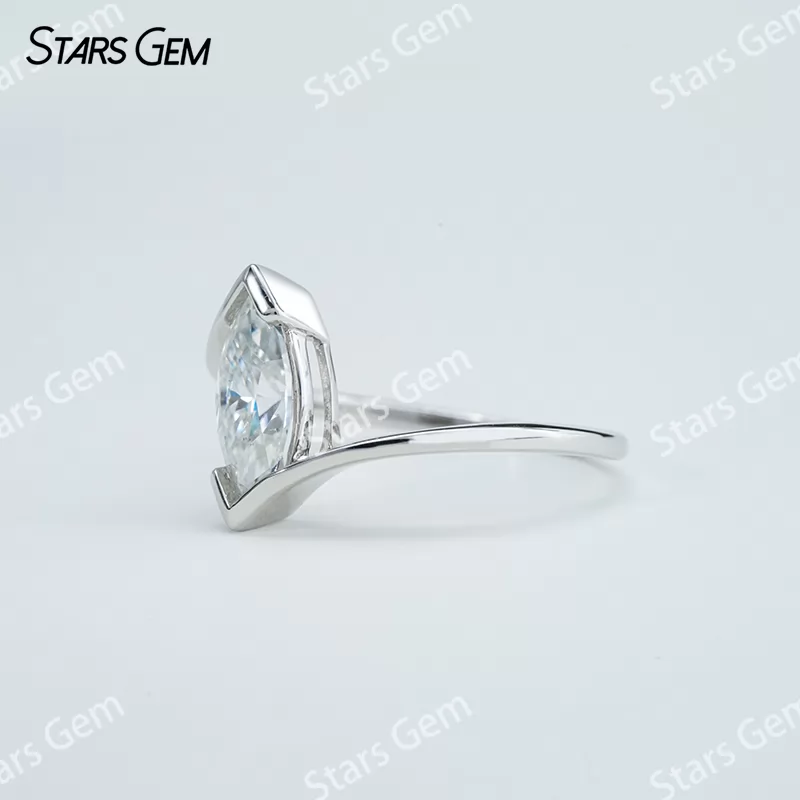 5×10mm Marquise Cut Moissanite S925 Sterling Silver Solitaire Engagement Ring
