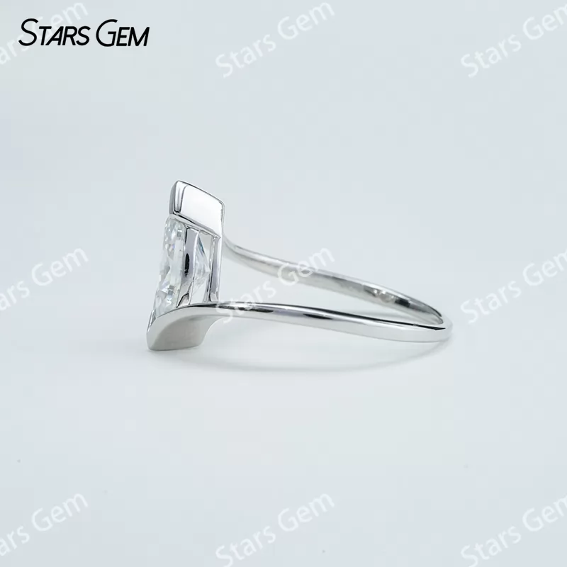 5×10mm Marquise Cut Moissanite S925 Sterling Silver Solitaire Engagement Ring