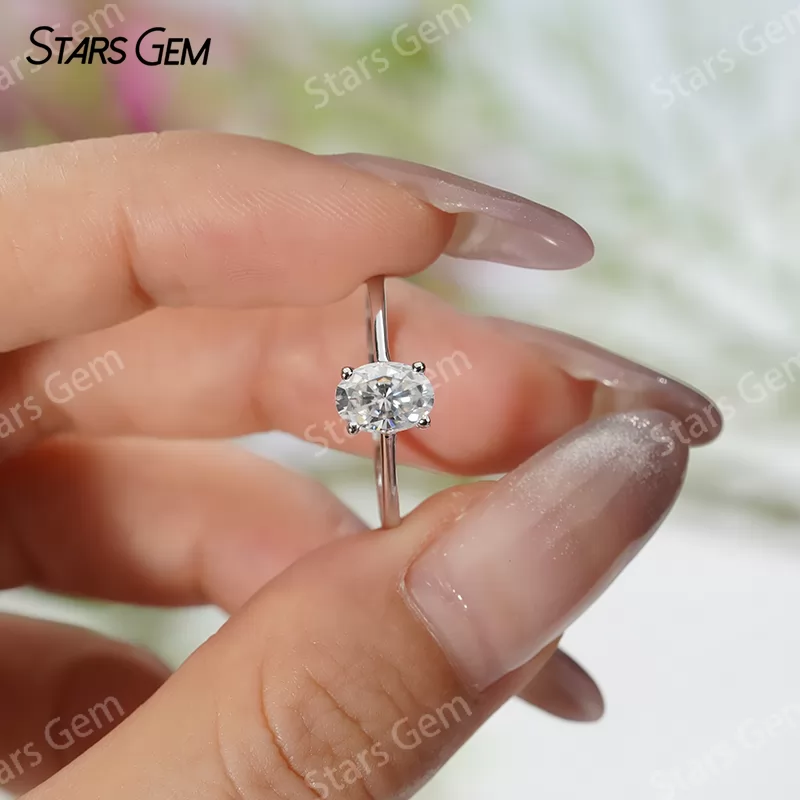 5×7mm Oval Cut Moissanite S925 Sterling Silver Solitaire Engagement Ring