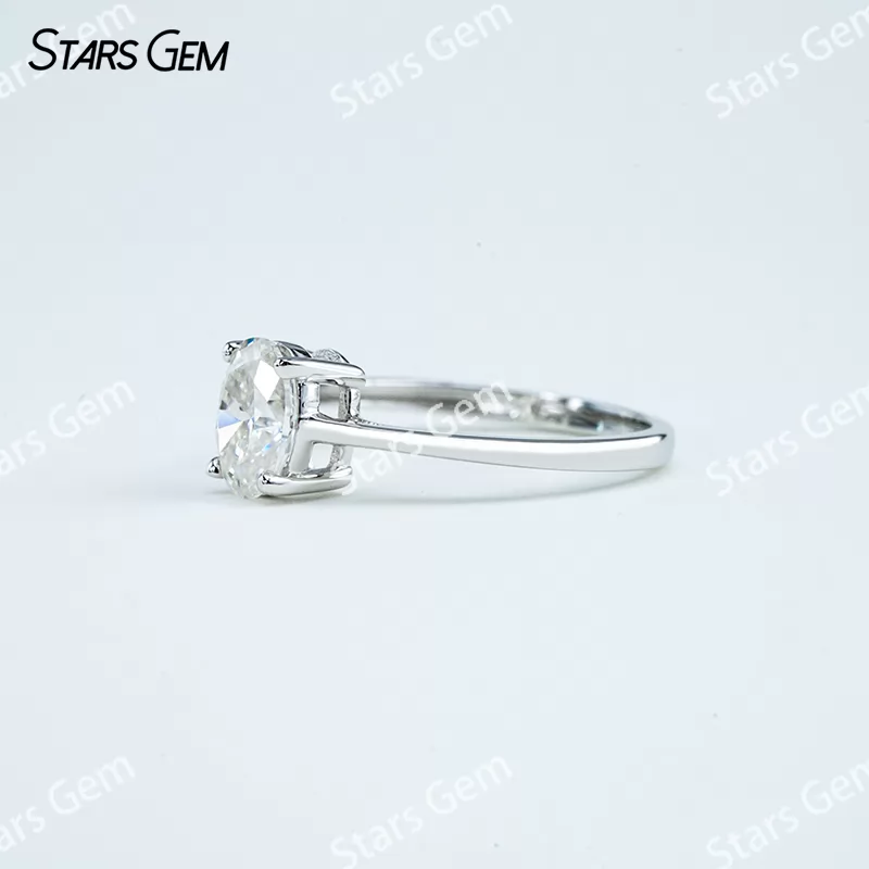 5×7mm Oval Cut Moissanite S925 Sterling Silver Solitaire Engagement Ring