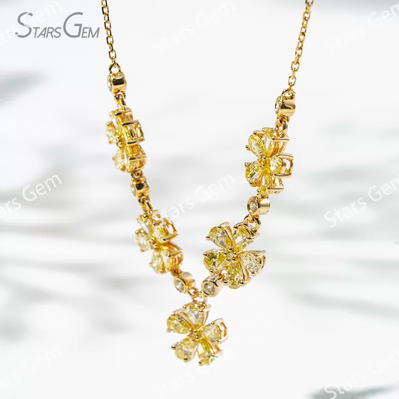 2.5×3.5mm Pear Cut Yellow Lab Grown Diamond 18K Yellow Gold Floral Design Diamond Necklace