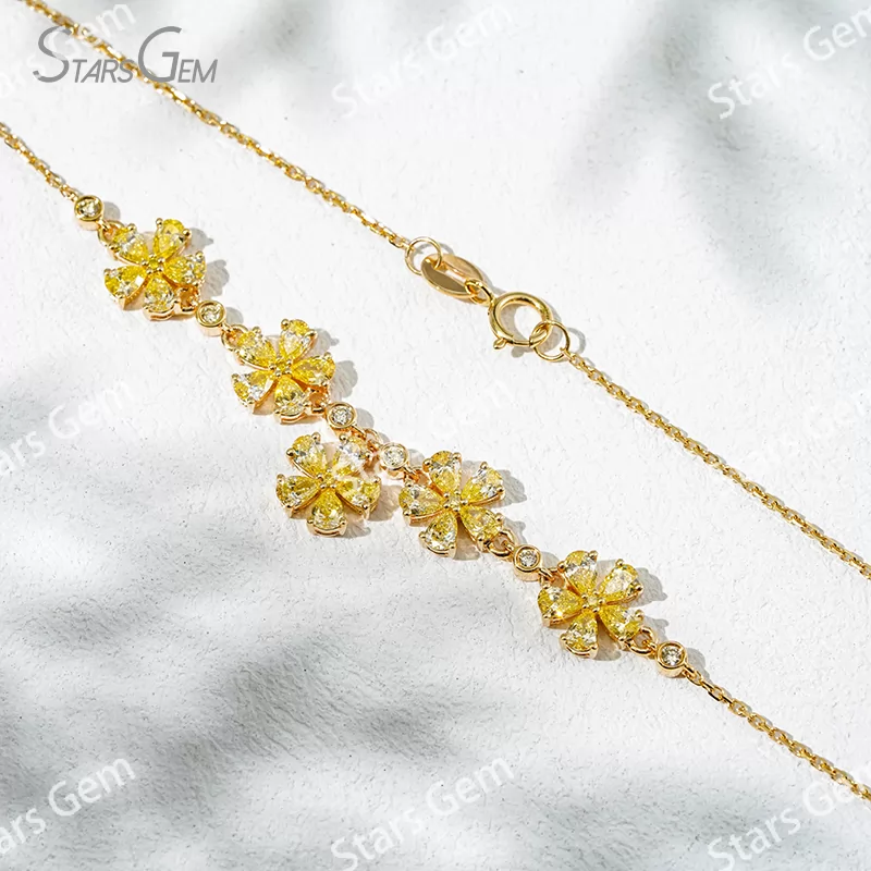 2.5×3.5mm Pear Cut Yellow Lab Grown Diamond 18K Yellow Gold Floral Design Diamond Necklace