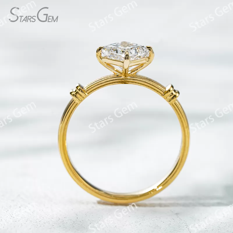 Unique 18K Solid Gold with Certified 1 Carat Princess Cut Lab Diamond Solitaire Engagement Ring