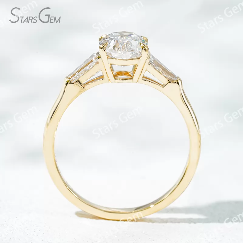18K Solid Gold Three Stone Type Certified Oval Cut with Trapezoid Cut Lab Grown Diamond Engagement Ring
