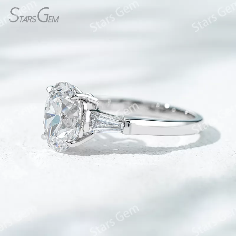 18K Solid Gold Three Stone Type Certified Oval Cut with Trapezoid Cut Lab Grown Diamond Engagement Ring