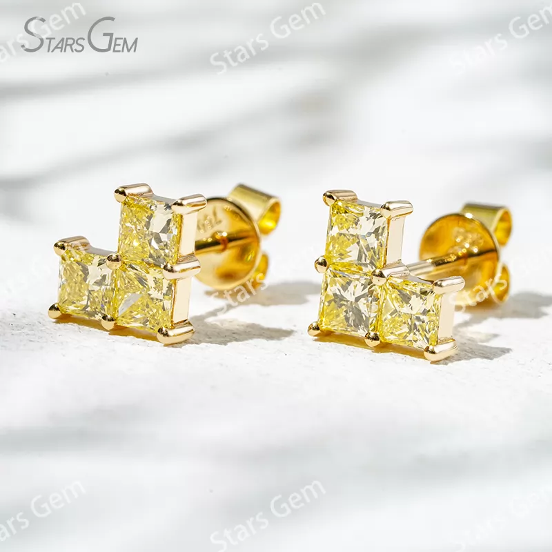 3×3mm Princess Cut Lab Grown Diamond 18K Gold Diamond Stud Earrings
