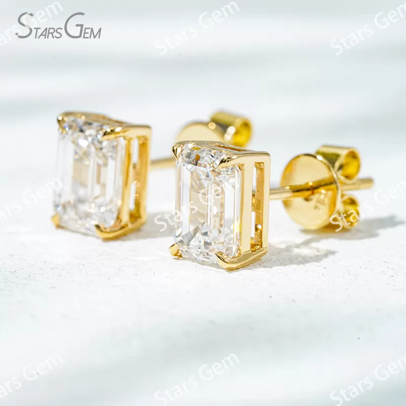 6.6×4.7mm Octagon Emerald Cut Lab Grown Diamond 4 Prongs 18K Gold Diamond Stud Earrings