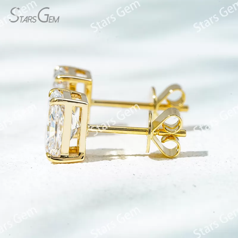 6.9×5mm Radiant Cut Lab Grown Diamond 4 Prongs 18K Gold Diamond Stud Earrings