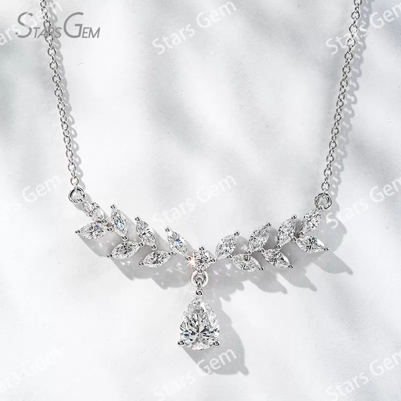 5×7mm Pear Cut Lab Grown Diamond 18K White Gold Diamond Necklace