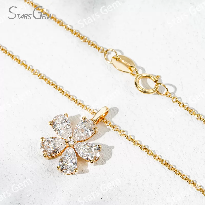 3.5×5.5mm Pear Cut Lab Grown Diamond 18K Gold Diamond Pendant Necklace
