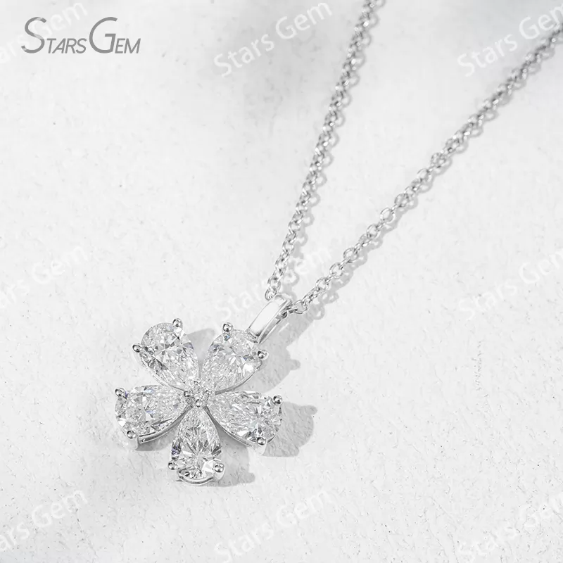 3.5×5.5mm Pear Cut Lab Grown Diamond 18K Gold Diamond Pendant Necklace