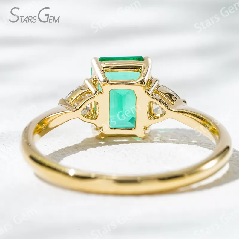 6×8mm Octagon Emerald Cut Lab Grown Emerald 18K Gold Three Stone Engagement Ring
