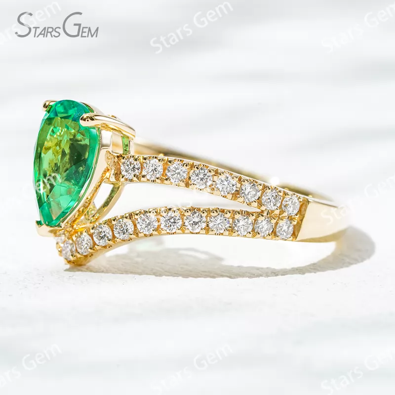 6×9mm Pear Cut Lab Grown Emerald 18K Gold Pave Engagement Ring