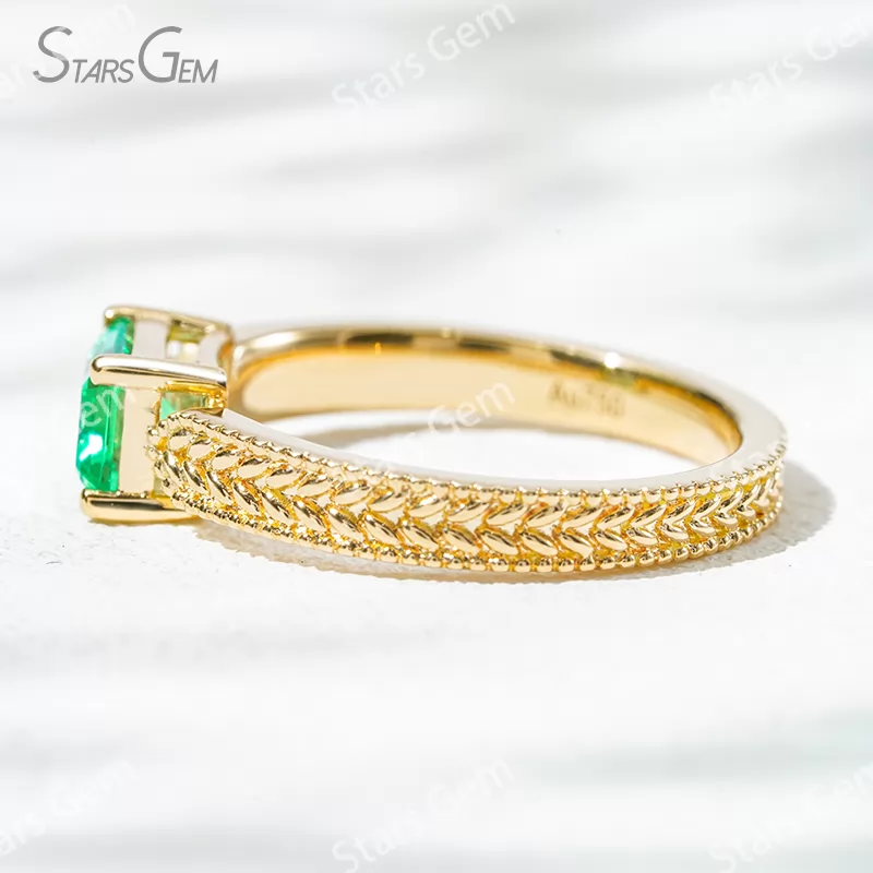 5×7mm Octagon Emerald Cut Lab Grown Emerald 18K Yellow Gold Solitaire Engagement Ring