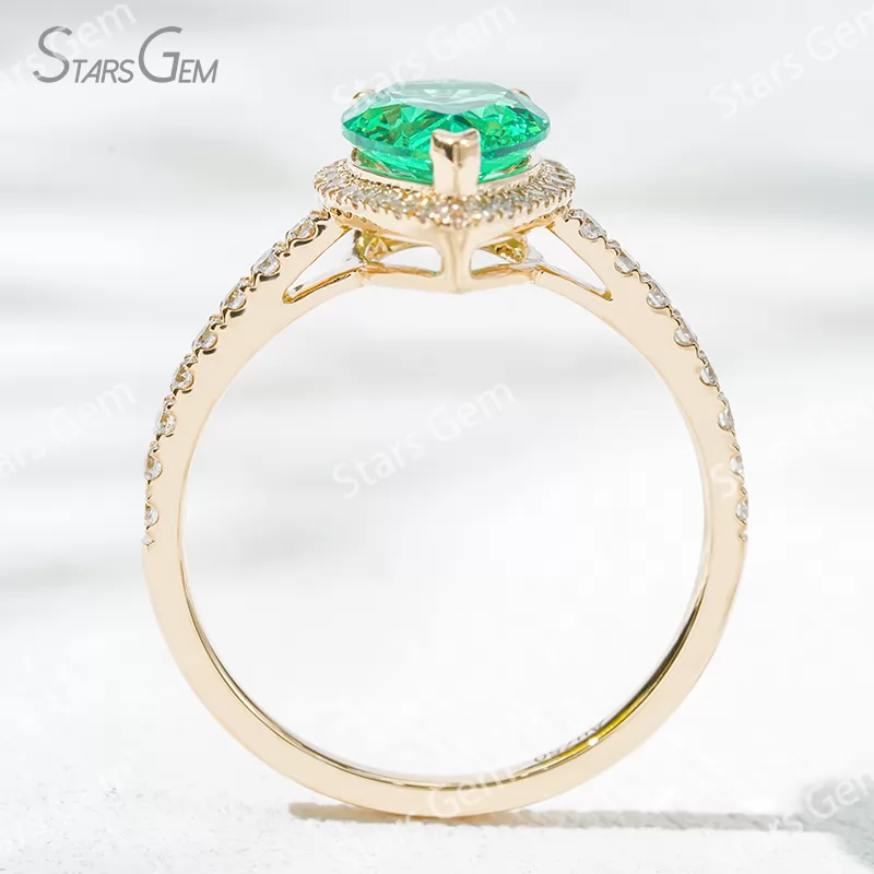 7×10​mm Pear Cut Lab Grown Emerald 18K Yellow Gold Halo Engagement Ring