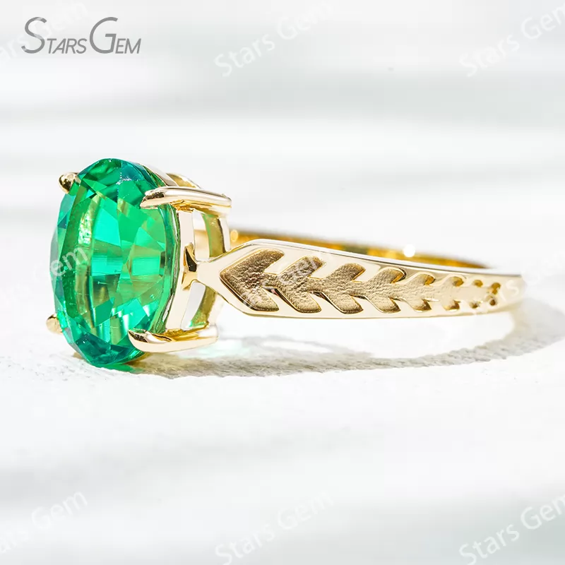 7×9mm Oval Cut Lab Gemstones 18K Gold Solitaire Engagement Ring