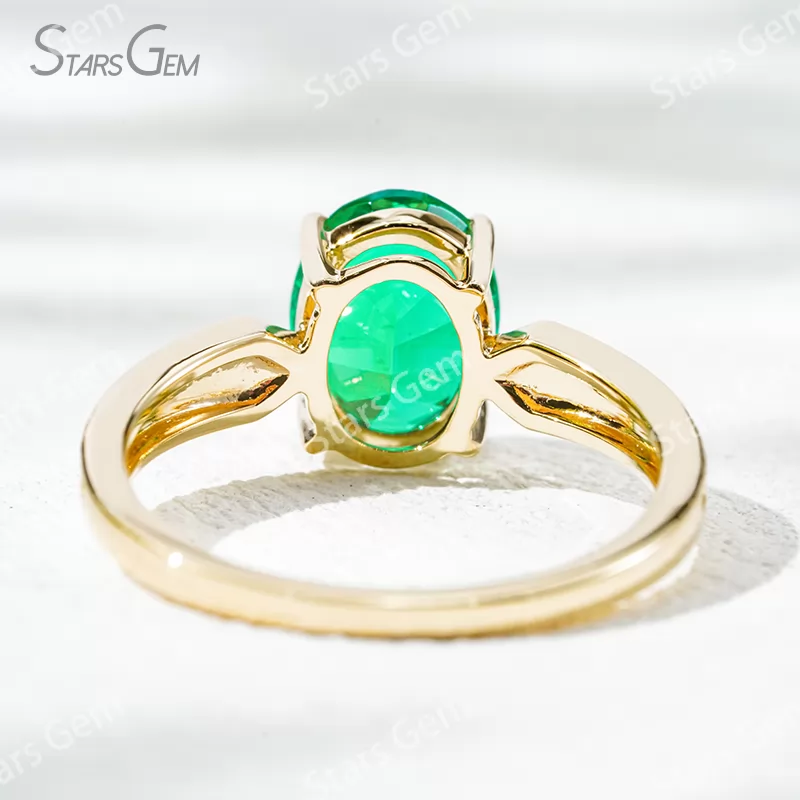 7×9mm Oval Cut Lab Gemstones 18K Gold Solitaire Engagement Ring