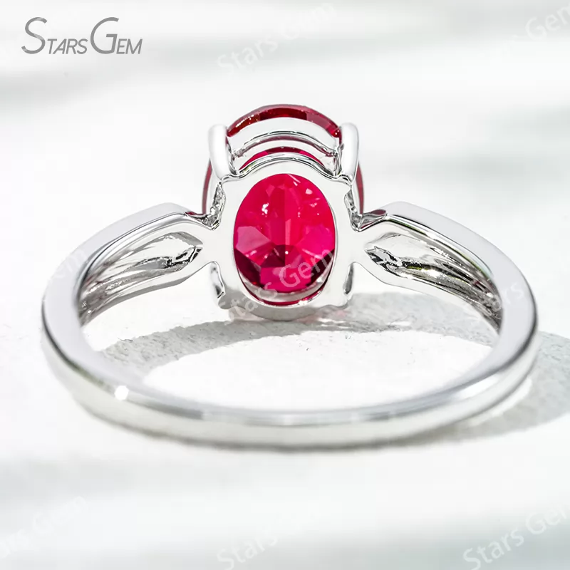 7×9mm Oval Cut Lab Gemstones 18K Gold Solitaire Engagement Ring