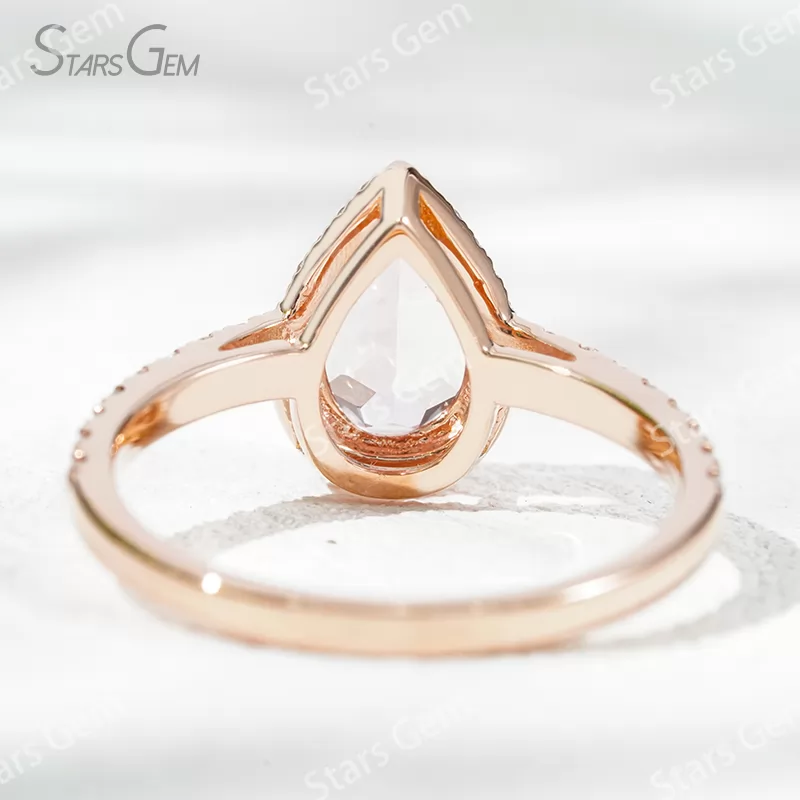 6×9​mm Pear Cut Lab Gemstones 18K Gold Halo Engagement Ring